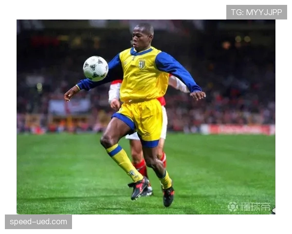 博尼法斯：从支点到终结者的角色进化分析